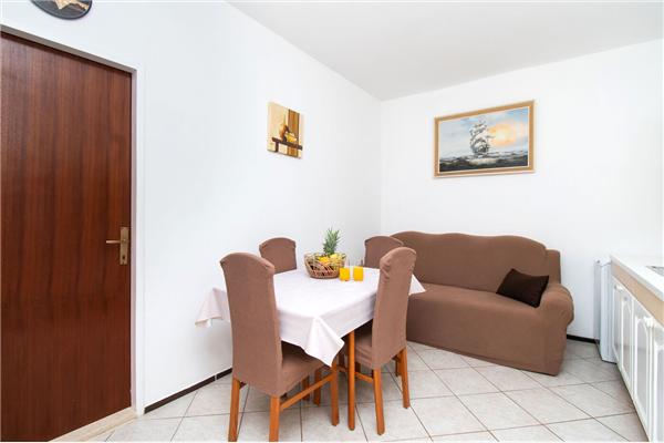 Apartment A1, for 4 persons