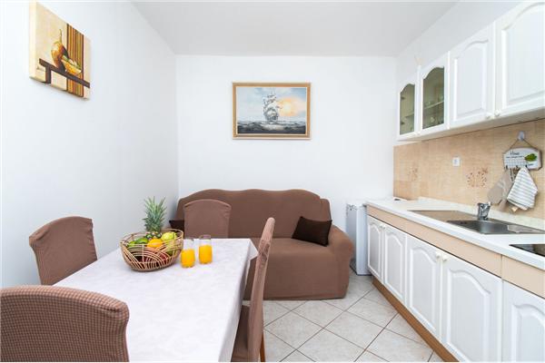 Apartment A1, for 4 persons