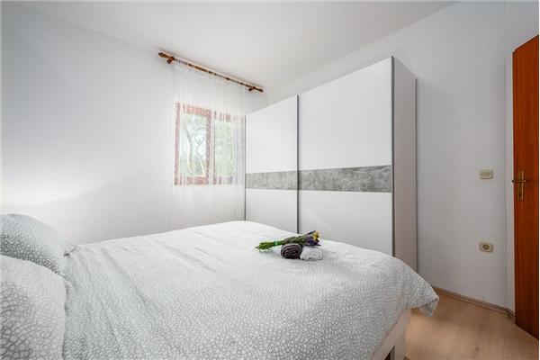 Apartment A5, for 5 persons