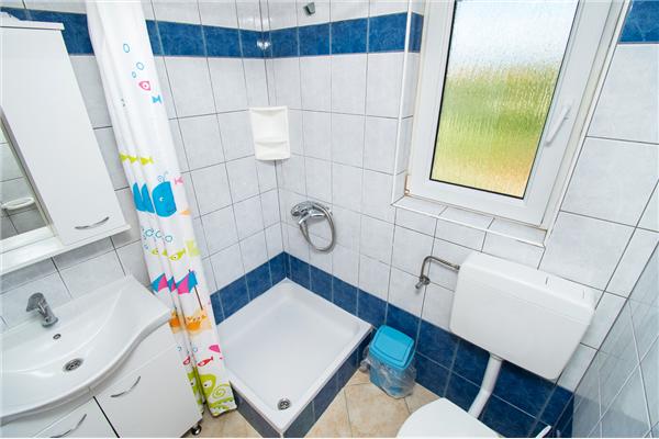 Apartment A2, for 3 persons