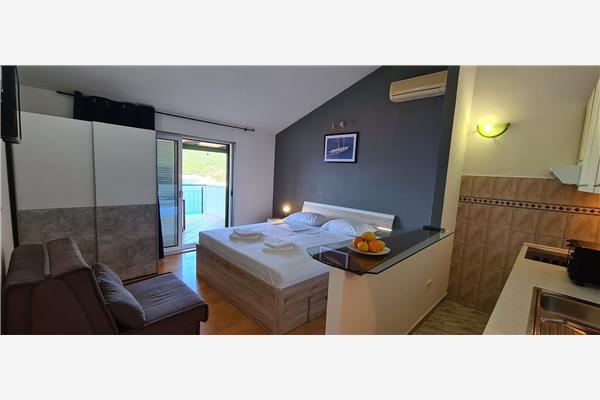 Apartment A5, for 3 persons