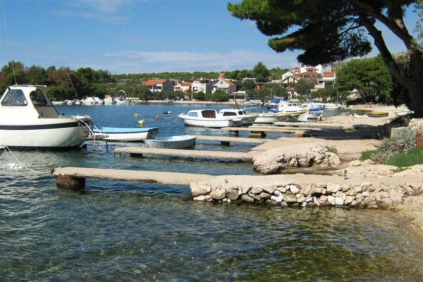 Apartments Mala kuća kraj mora