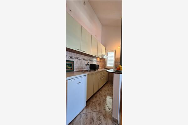 Apartment A6, for 3 persons