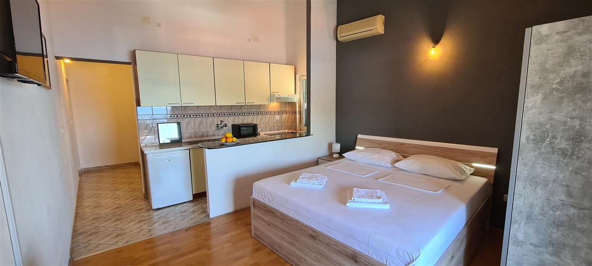 Apartment A6, for 3 persons