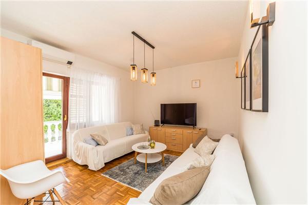 Apartment A1, for 4 persons