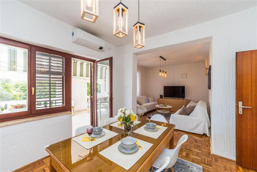 Apartment A1, for 4 persons