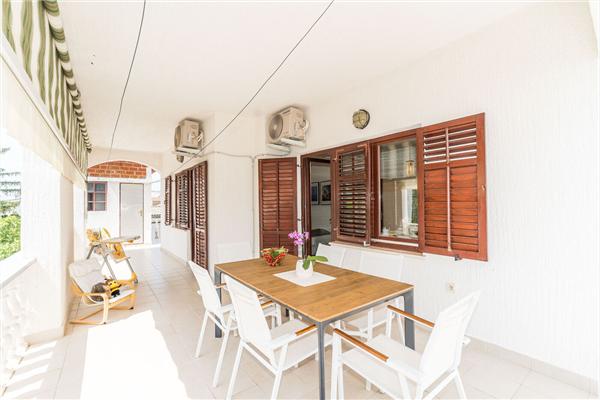 Apartment A1, for 4 persons