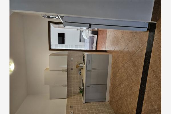 Apartment A3, for 6 persons