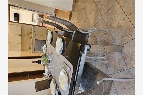 Apartment A3, for 6 persons