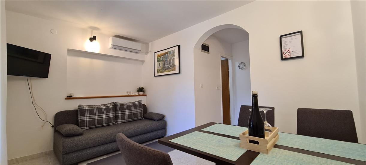 Apartment A1, for 3 persons