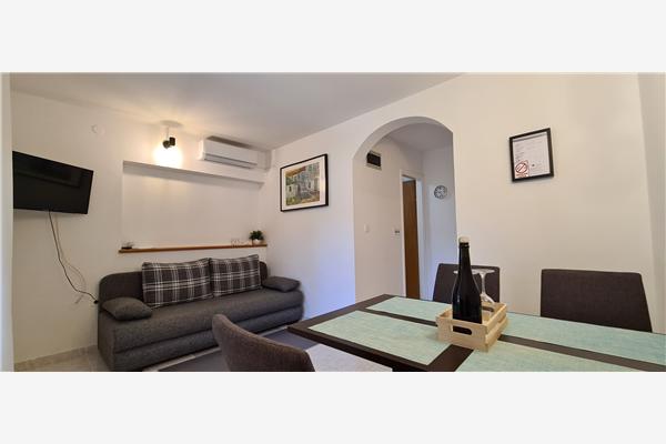 Apartment A1, for 3 persons