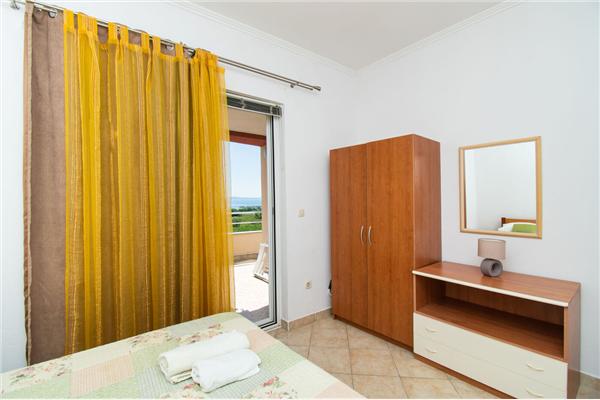 Apartment A4, for 5 persons