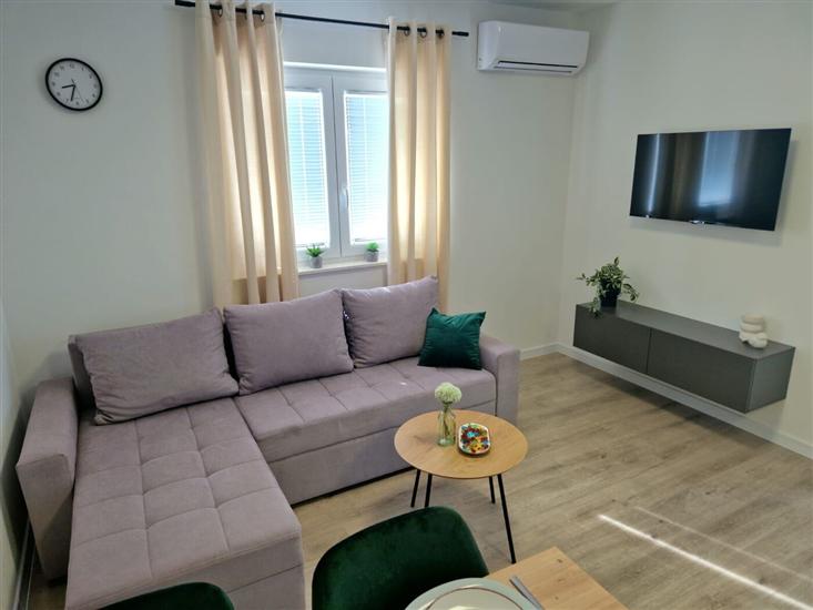 Apartment A2, for 3 persons