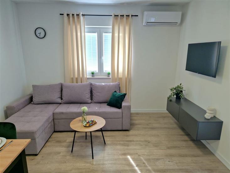 Apartment A2, for 3 persons