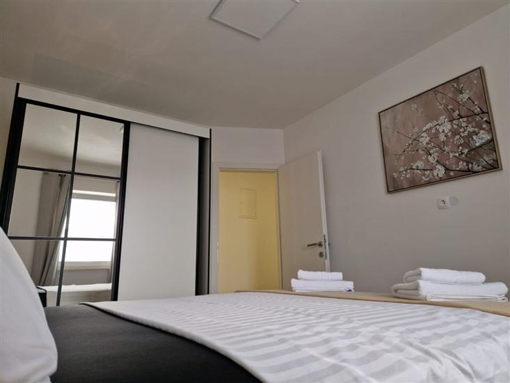 Apartment A2, for 3 persons