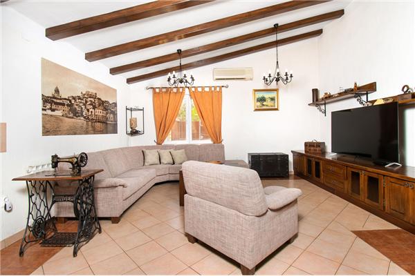 House K1, for 12 persons