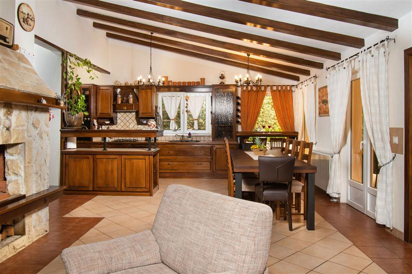 House K1, for 12 persons