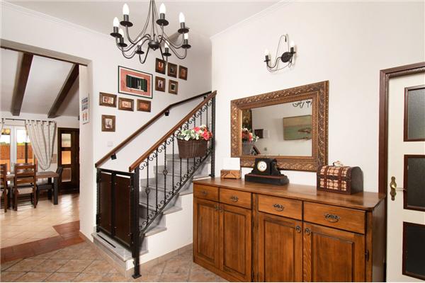 House K1, for 12 persons