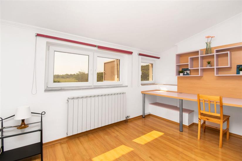 House K1, for 12 persons