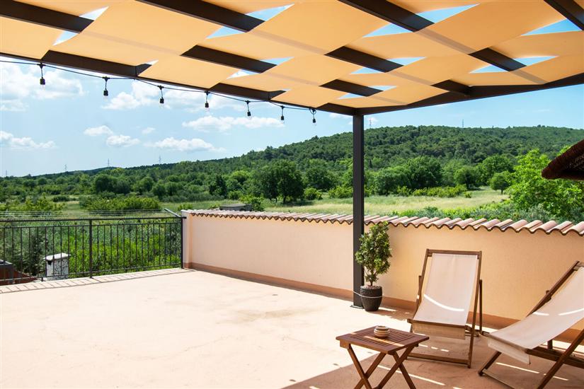 House K1, for 12 persons