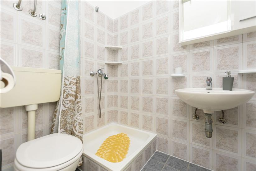 Apartment A1, for 3 persons