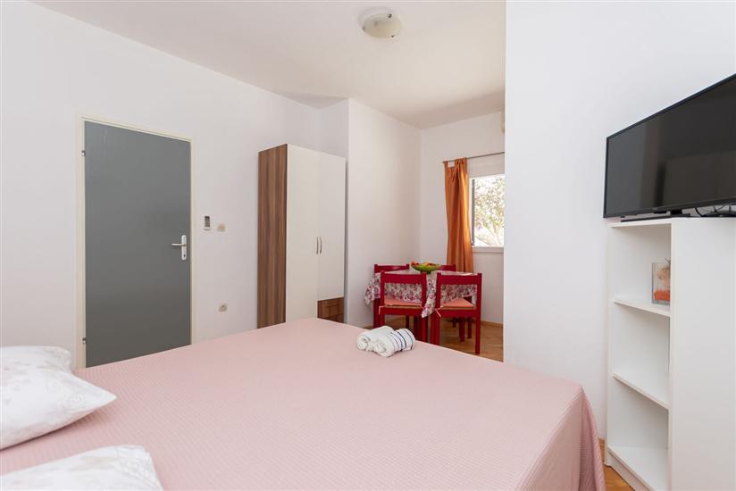 Apartment A5, for 4 persons
