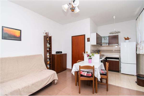 Apartment A1, for 3 persons