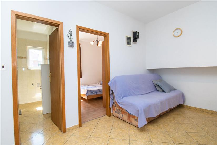 Apartment A2, for 3 persons