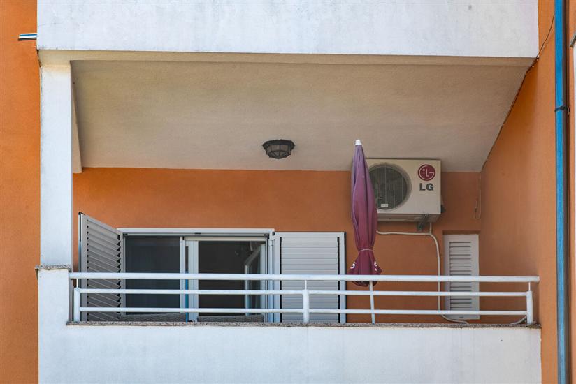 Apartment A2, for 3 persons