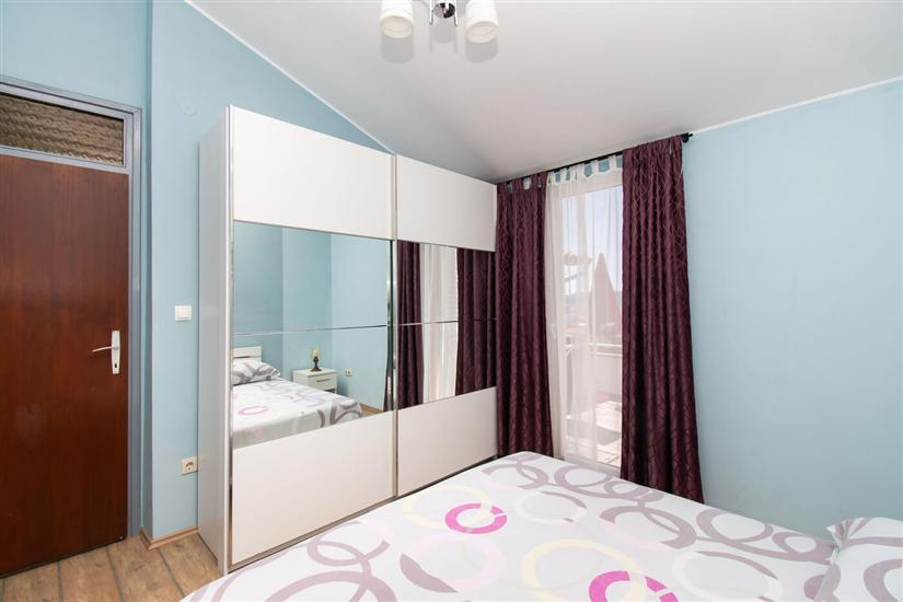 Apartment A3, for 6 persons