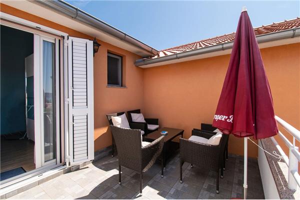 Apartment A3, for 6 persons