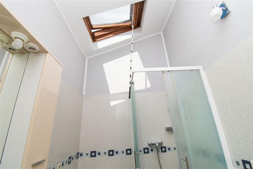 Apartment A3, for 6 persons