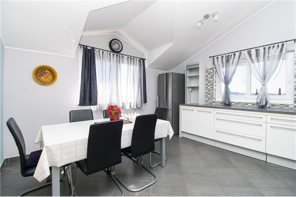 Apartment A3, for 6 persons