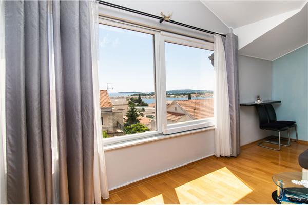 Apartment A3, for 6 persons