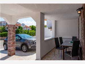 Apartment North Dalmatian islands,BookJurcevicFrom 84 €