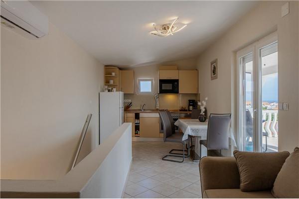 Apartment A2, for 5 persons