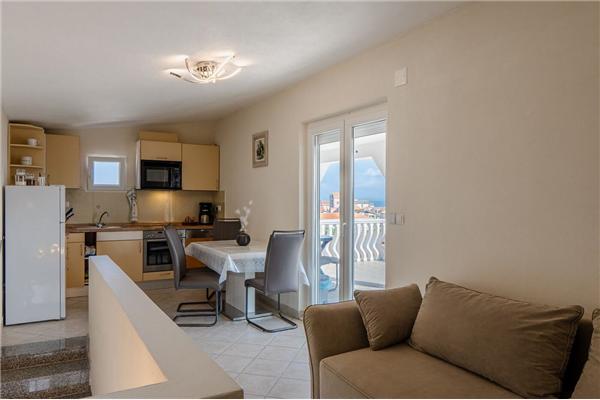 Apartment A2, for 5 persons