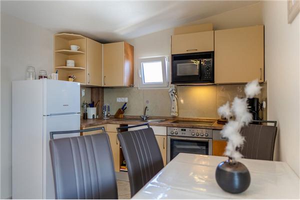 Apartment A2, for 5 persons