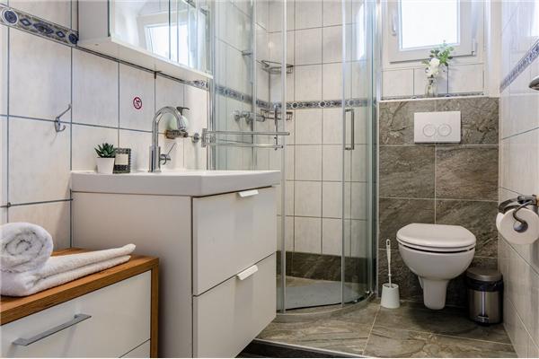 Apartment A2, for 5 persons