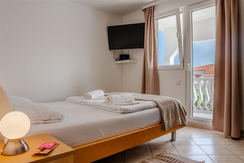 Apartment A2, for 5 persons