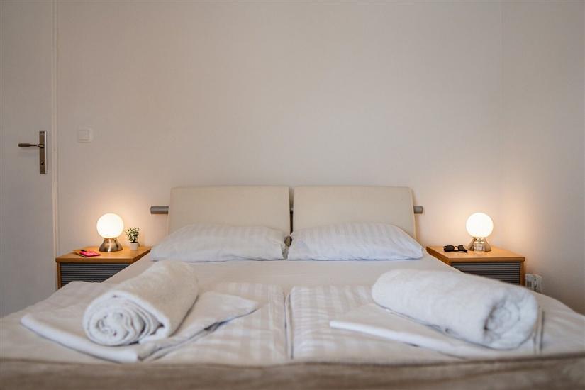 Apartment A2, for 5 persons