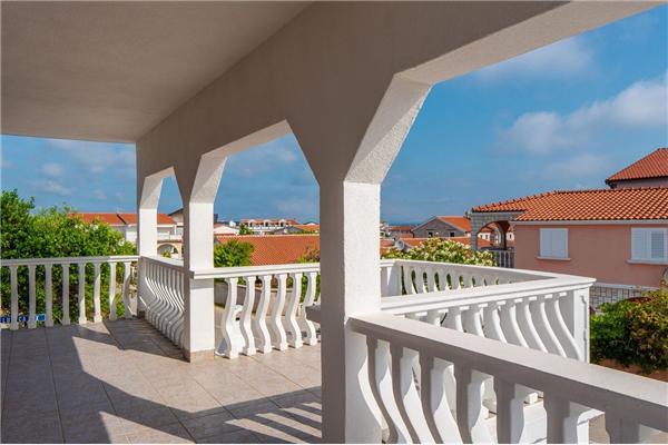 Apartment A2, for 5 persons