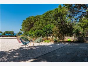 Beachfront accommodation North Dalmatian islands,BookmoraFrom 168 €