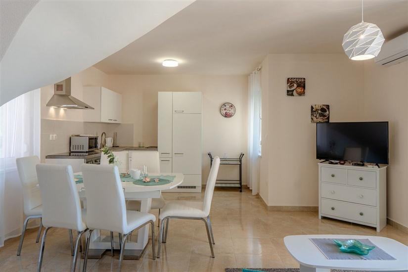 Apartment A1, for 4 persons