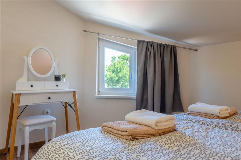 Apartment A2, for 6 persons