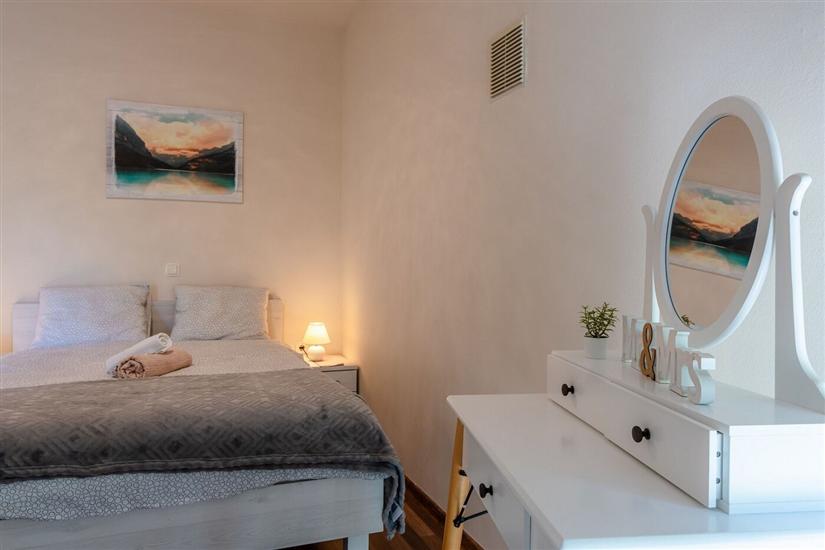 Apartment A3, for 6 persons