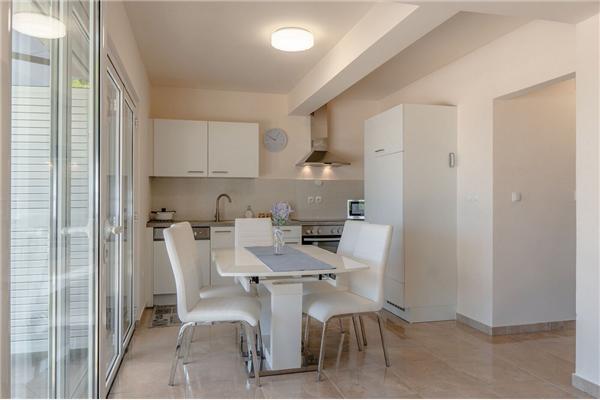 Apartment A4, for 4 persons