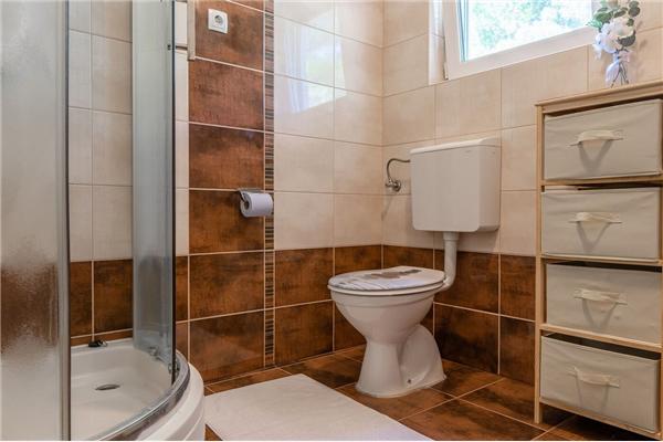 Apartment A4, for 4 persons