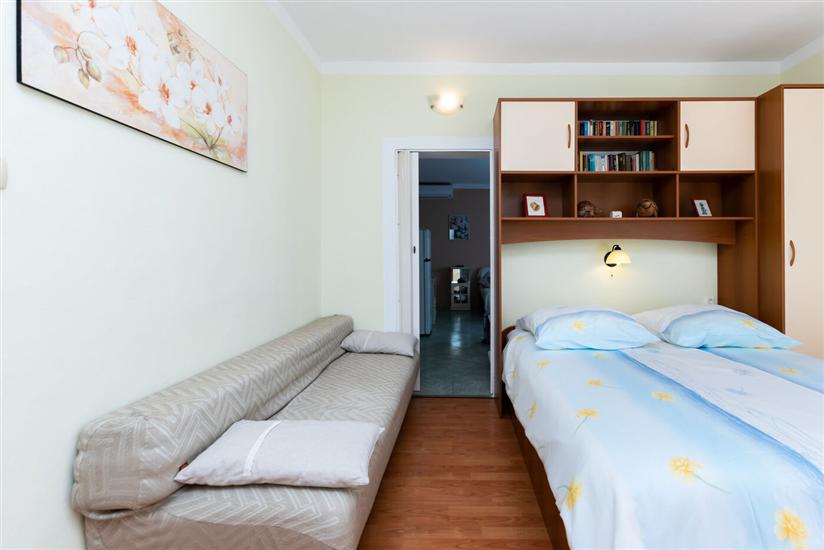 Apartment A2, for 4 persons