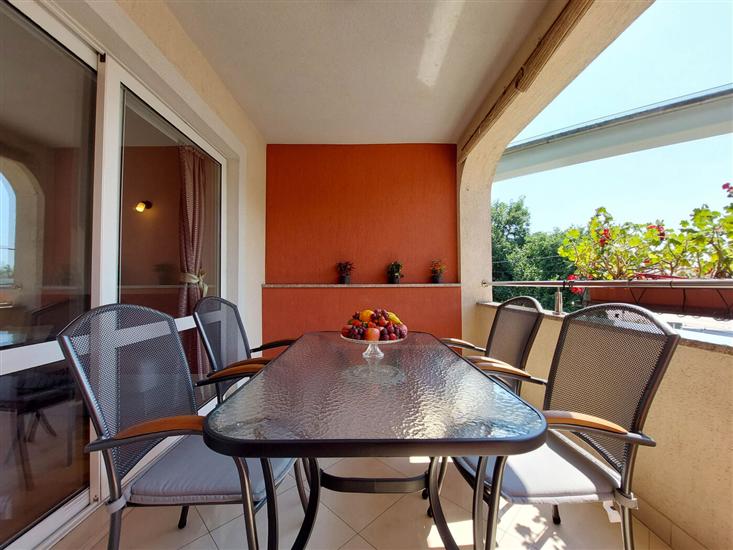 Apartment A1, for 4 persons